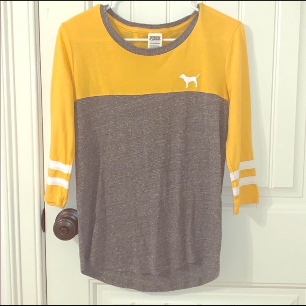 VS Pink half sleeve T